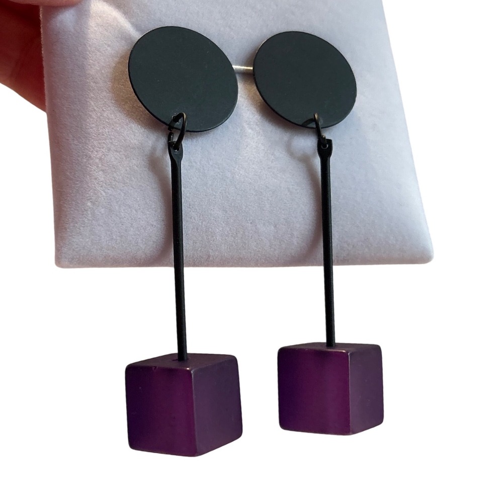 1980s Modernist Geometric Purple Resin Cube‎ Black Bar Drop Earrings Matte Post